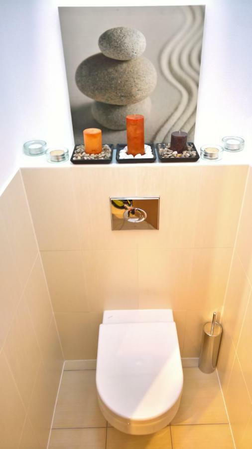 Apartmán Zderadova Brno Esterno foto